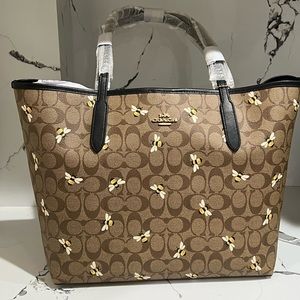 Coach City Tote in Signature Canvas with Bee Print